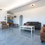 Apartman White Wave