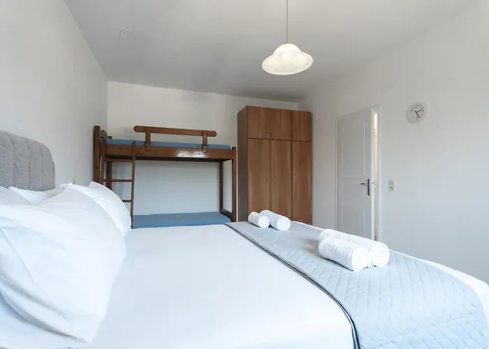 Appartement White Wave Logaras